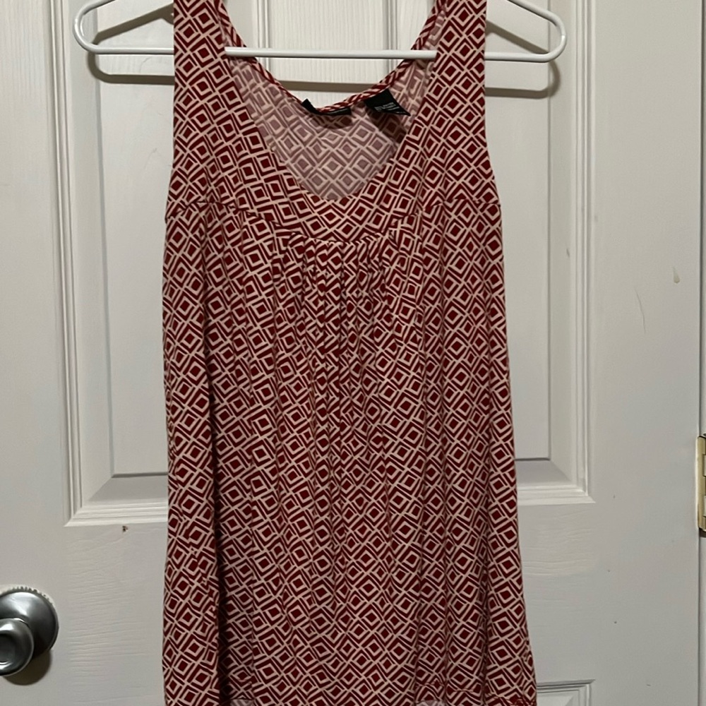 Women’s New York and Company size large